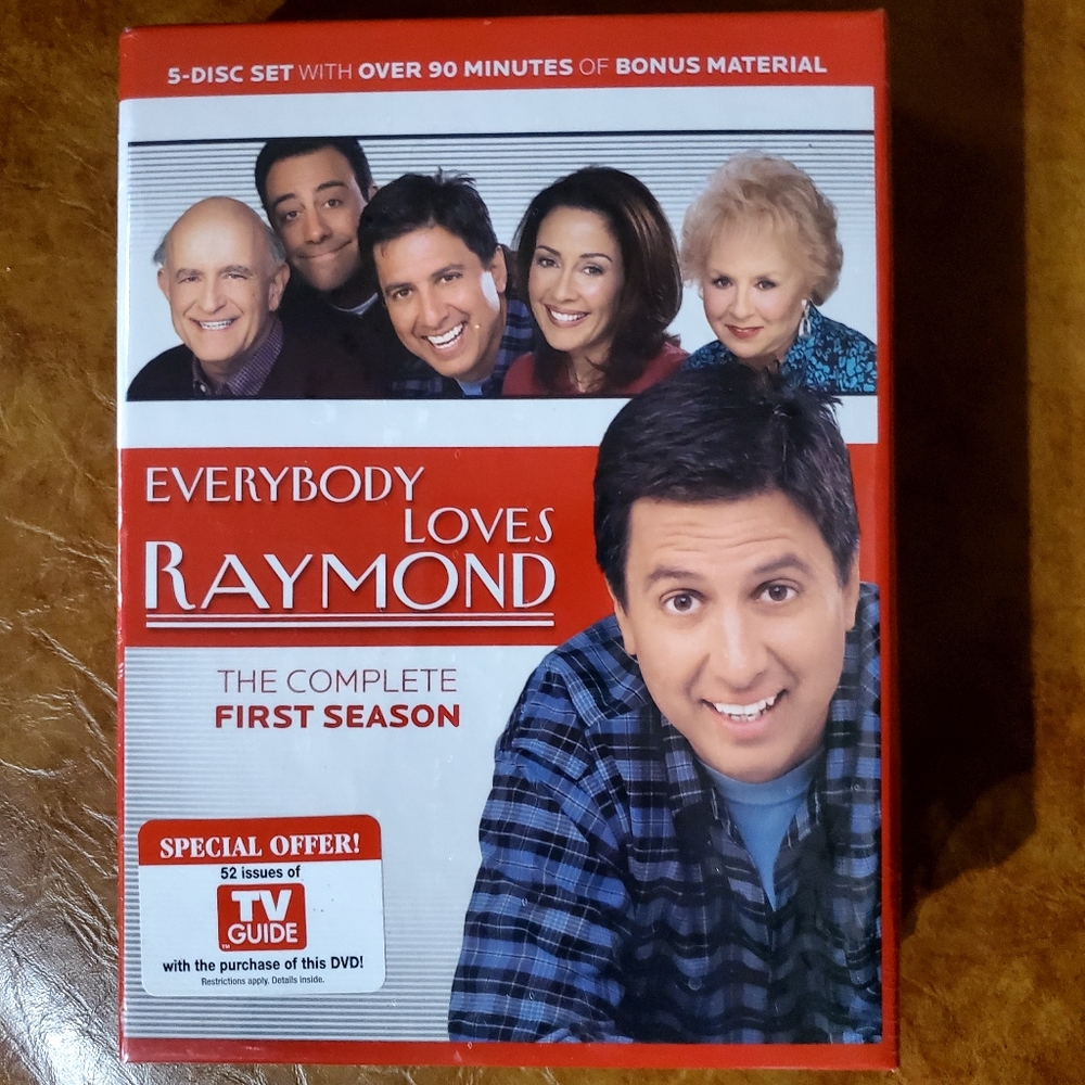 UNOPENED Full First Season of, Everybody Loves Raymond on DVD SEALED